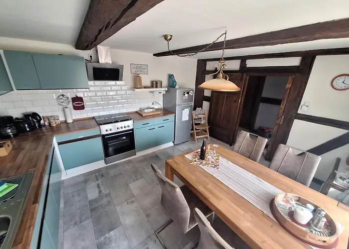 Am Alten Holzplatz *